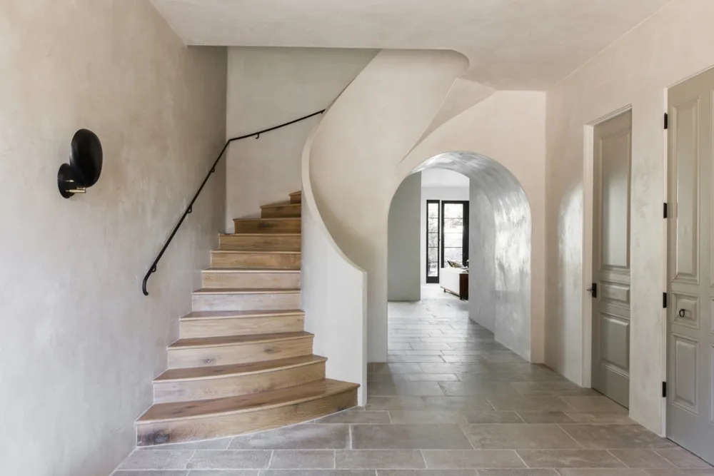 Venetian plaster wall — warm ivory tones